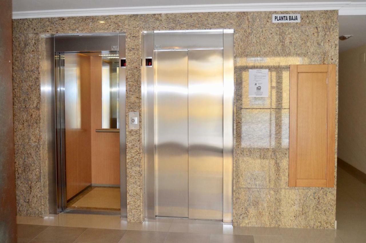 شقة Apartamento Completamente Equipado En Ares. المظهر الخارجي الصورة
